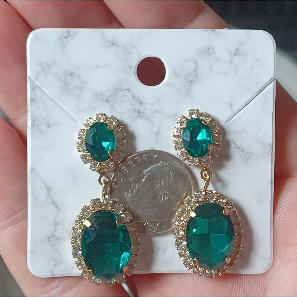 Swarovski Elements earrings - Picture 2 of 4